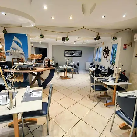 アパートホテル Des Sources